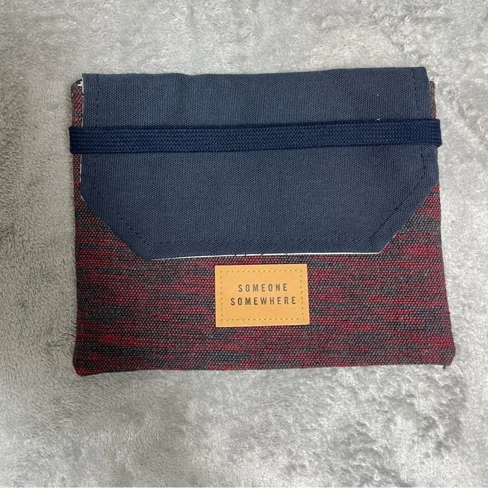 Delta One Someone Somewhere Toiletry Travel Bags Set of 2